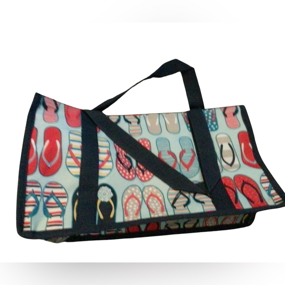 New in bag - Thirty-One Flip Flop Print Tote Bag - Multicolor - Picture 6 of 6